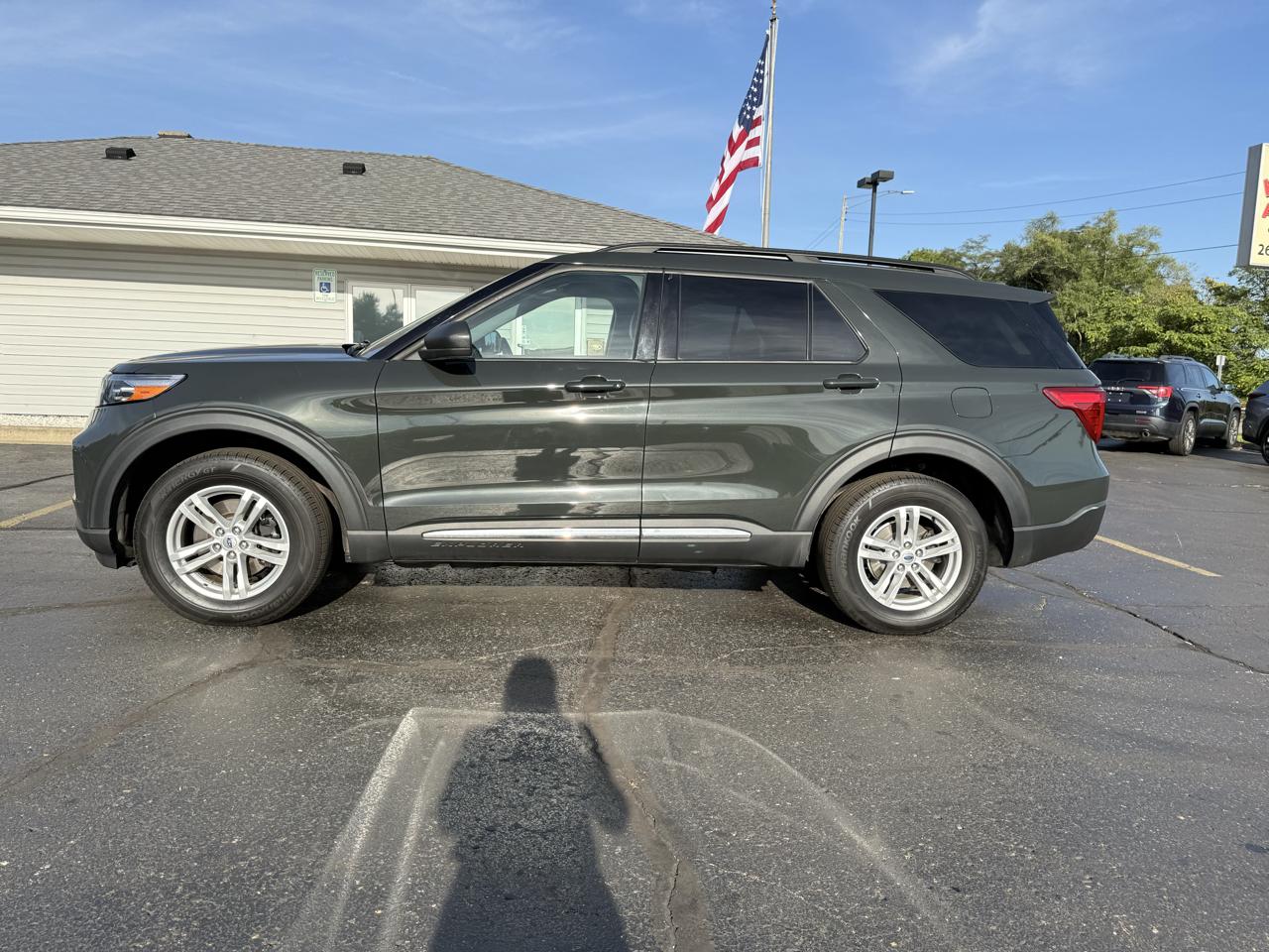 Ford Explorer XLT 4WD 2023