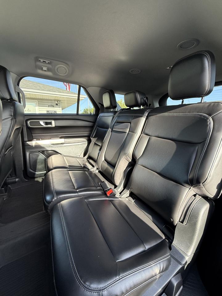 Ford Explorer XLT 4WD 2023