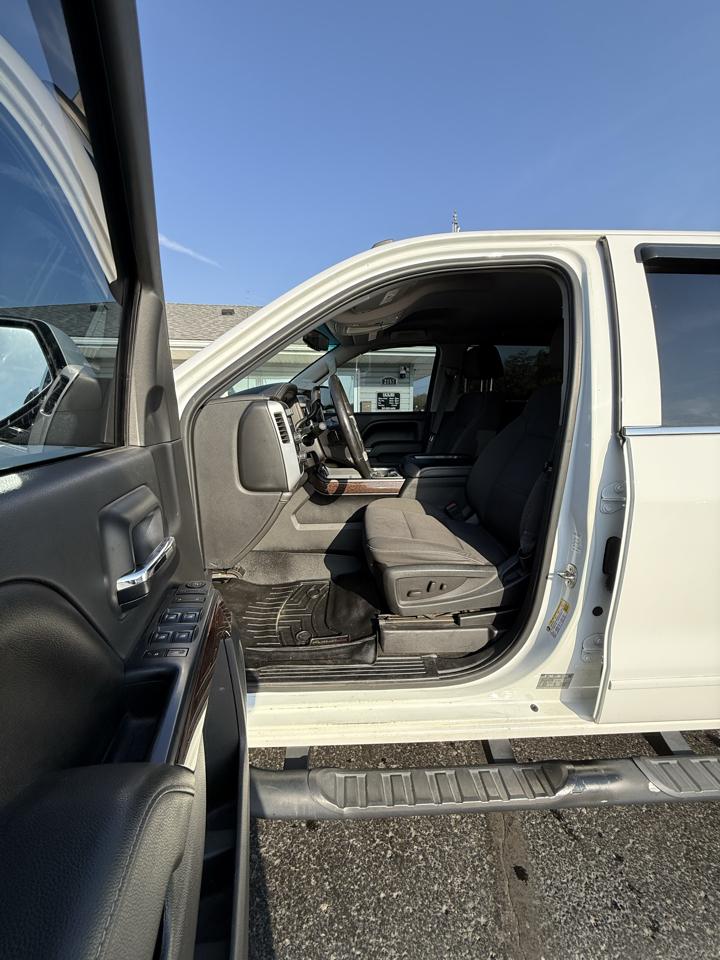 GMC Sierra 1500 4WD Crew Cab 143.5" SLE 2015