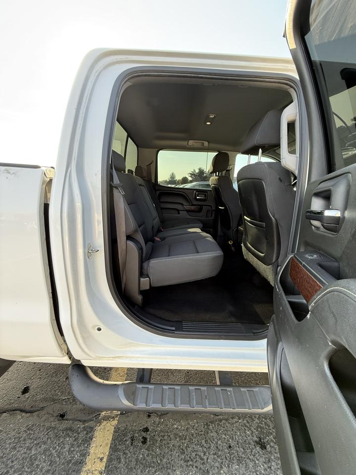 GMC Sierra 1500 4WD Crew Cab 143.5" SLE 2015