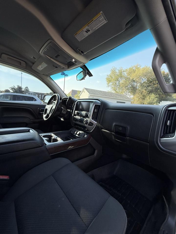 GMC Sierra 1500 4WD Crew Cab 143.5" SLE 2015