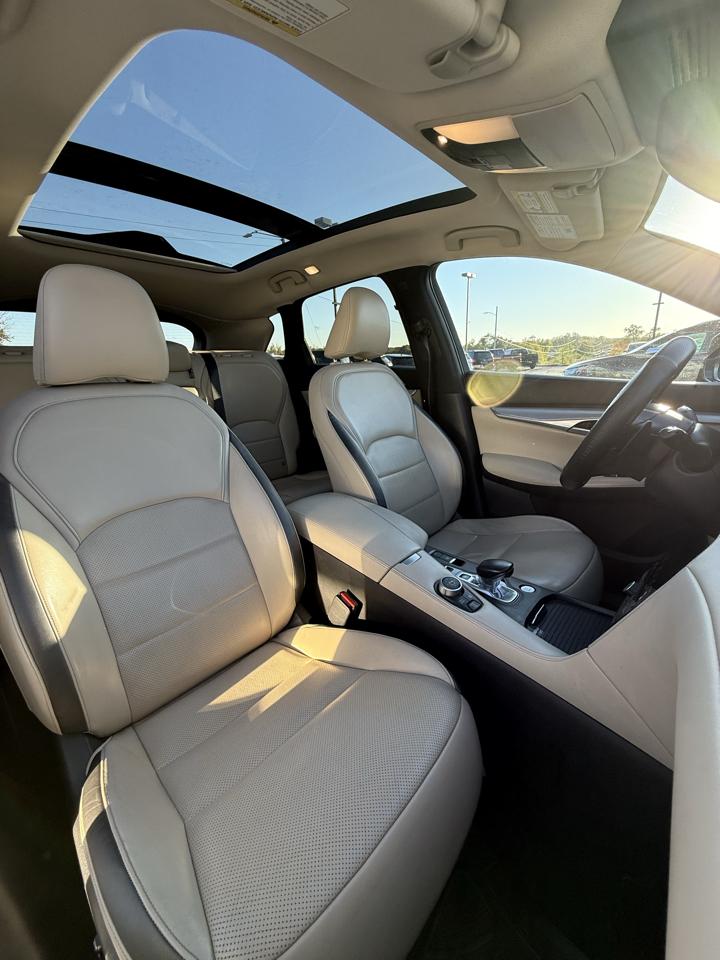 Infiniti QX50 ESSENTIAL AWD 2019
