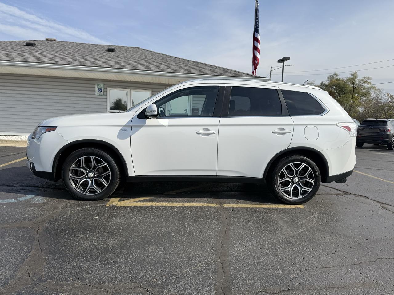 Mitsubishi Outlander 4WD 4dr GT 2015
