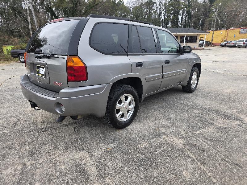 GMC Envoy SLE 2WD 2005