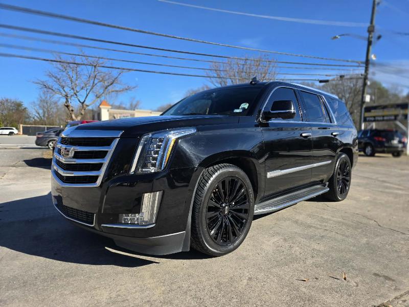 Cadillac Escalade Luxury 2WD 2016