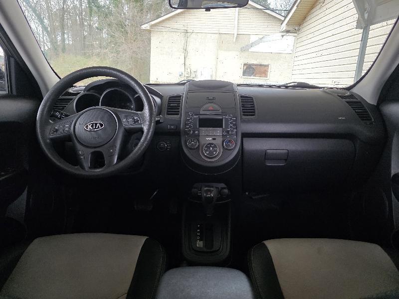 Kia Soul + 2010