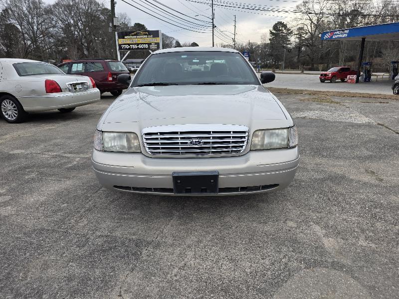 Ford Crown Victoria Police Interceptor 2011