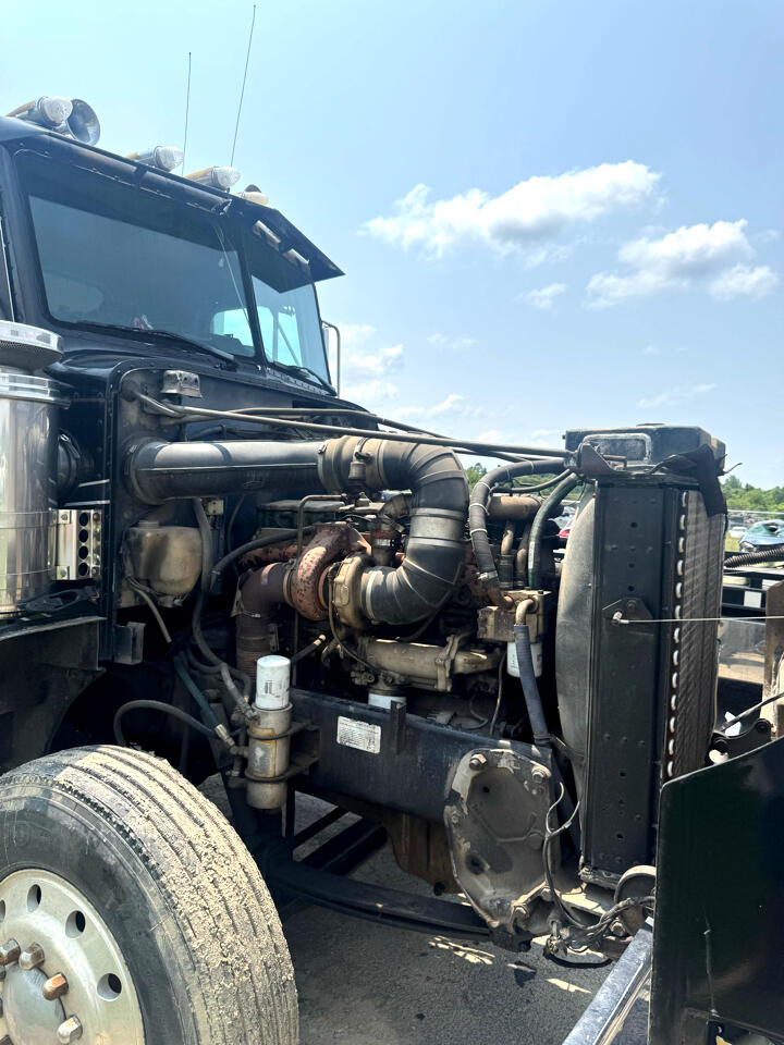 Peterbilt 377  1988