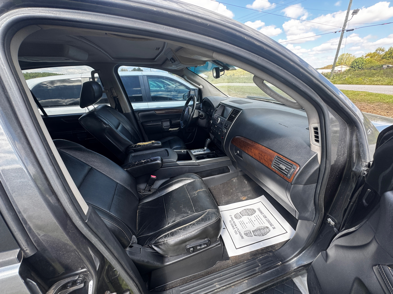 Nissan Armada SL 2WD 2011