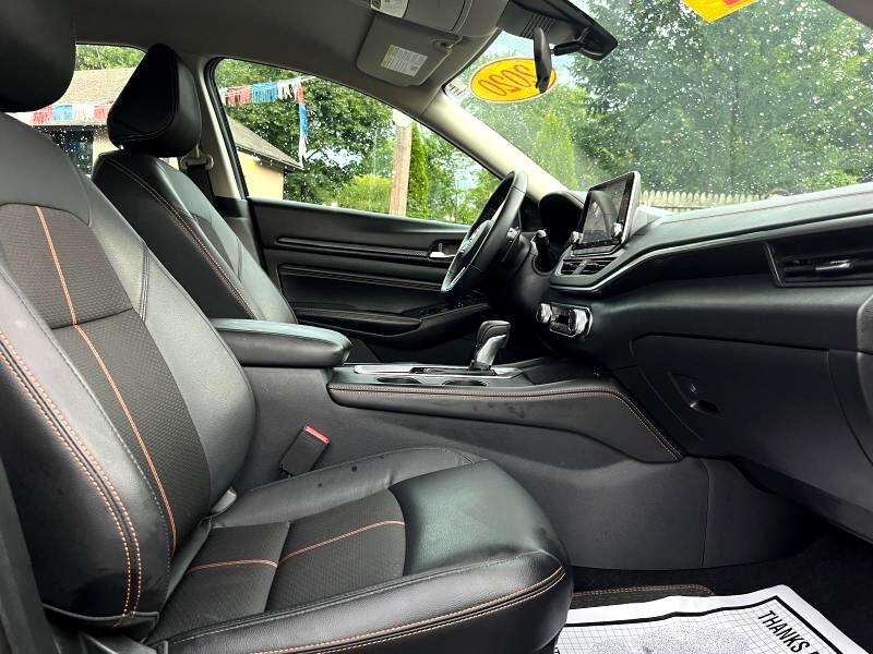 Nissan Altima 2.5 SR AWD 2020 Nissan Altima 2.5 SR AWD 2020