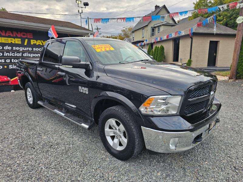 RAM 1500 SLT Crew Cab SWB 4WD 2016 RAM 1500 SLT Crew Cab SWB 4WD 2016