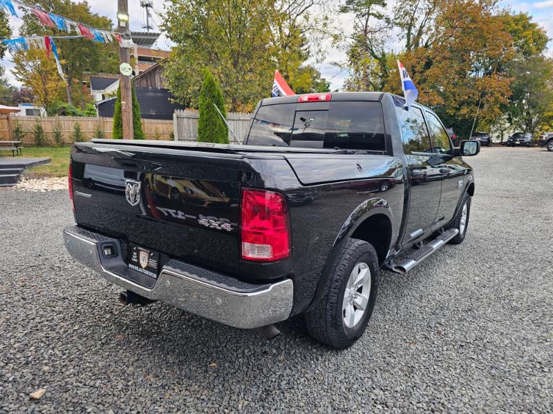 RAM 1500 SLT Crew Cab SWB 4WD 2016 RAM 1500 SLT Crew Cab SWB 4WD 2016