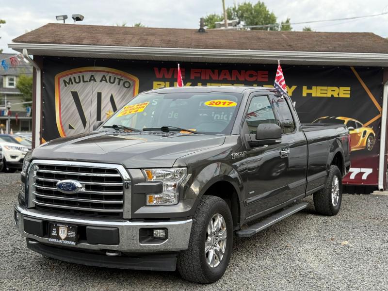 Ford F-150 Lariat SuperCab 8-ft. 4WD 2017 Ford F-150 Lariat SuperCab 8-ft. 4WD 2017