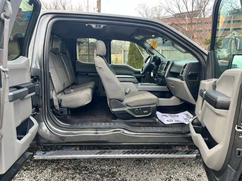 Ford F-150 Lariat SuperCab 8-ft. 4WD 2017