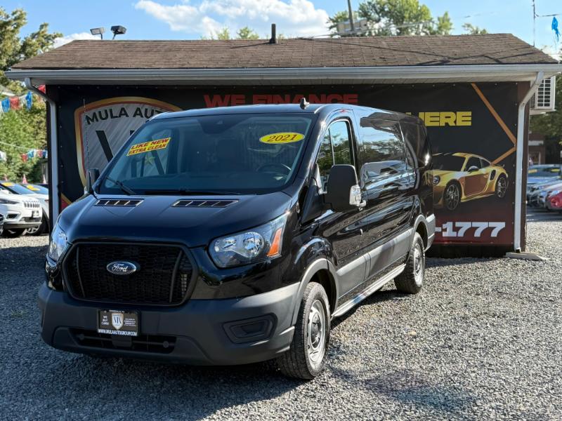 Ford Transit 150 Van Low Roof w/Sliding Pass. 130-in. WB 2021 Ford Transit 150 Van Low Roof w/Sliding Pass. 130-in. WB 2021