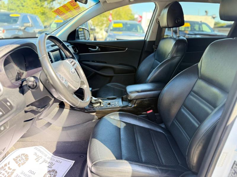 Kia Sorento EX V6 AWD 2019 Kia Sorento EX V6 AWD 2019