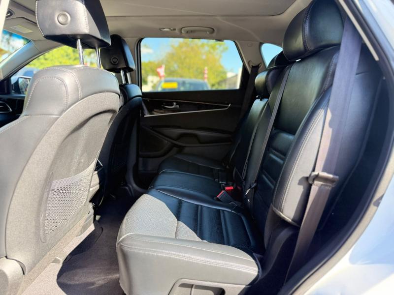 Kia Sorento EX V6 AWD 2019 Kia Sorento EX V6 AWD 2019