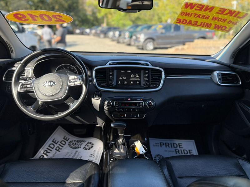 Kia Sorento EX V6 AWD 2019 Kia Sorento EX V6 AWD 2019