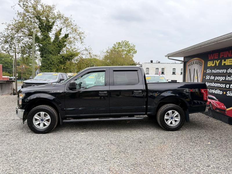 Ford F-150 Lariat SuperCrew 6.5-ft. Bed 4WD 2017 Ford F-150 Lariat SuperCrew 6.5-ft. Bed 4WD 2017