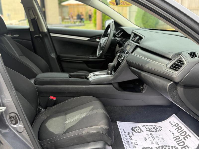 Honda Civic LX Sedan CVT 2018 Honda Civic LX Sedan CVT 2018
