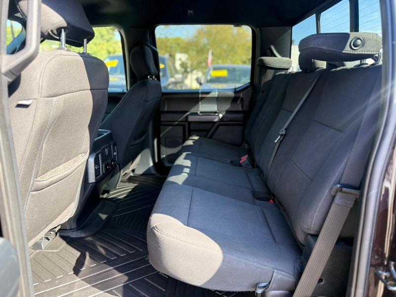 Ford F-150 King-Ranch SuperCrew 5.5-ft. 4WD 2019 Ford F-150 King-Ranch SuperCrew 5.5-ft. 4WD 2019