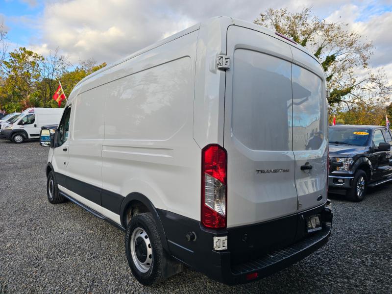 Ford Transit 250 Van Med. Roof w/Sliding Pass. 148-in. WB 2017 Ford Transit 250 Van Med. Roof w/Sliding Pass. 148-in. WB 2017