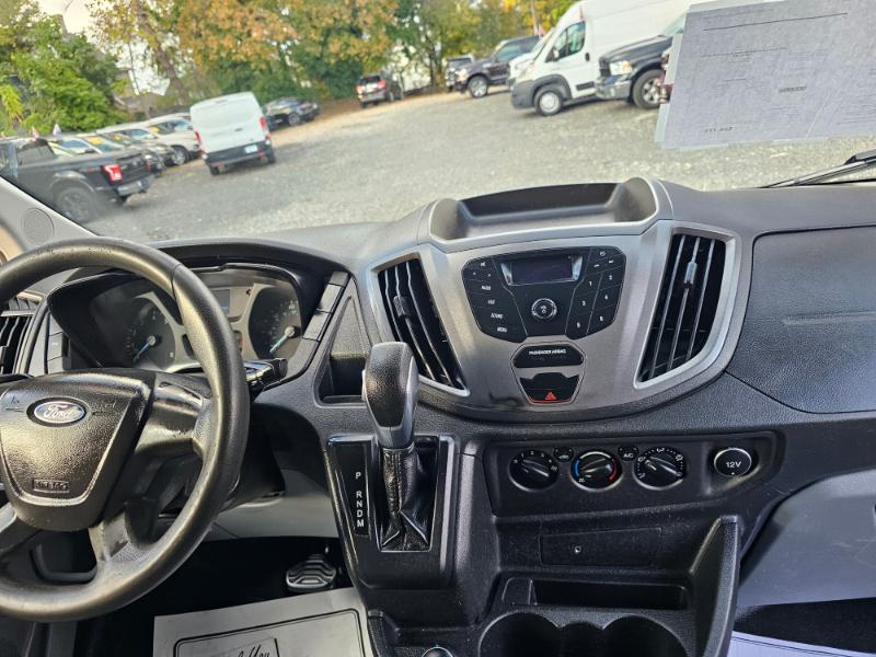 Ford Transit 250 Van Med. Roof w/Sliding Pass. 148-in. WB 2017 Ford Transit 250 Van Med. Roof w/Sliding Pass. 148-in. WB 2017