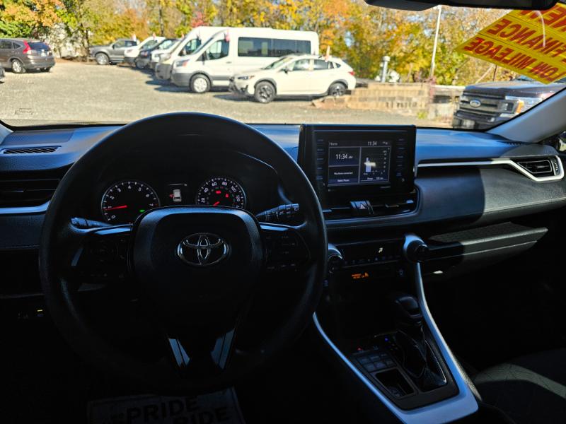 Toyota RAV4 XLE AWD 2021 Toyota RAV4 XLE AWD 2021