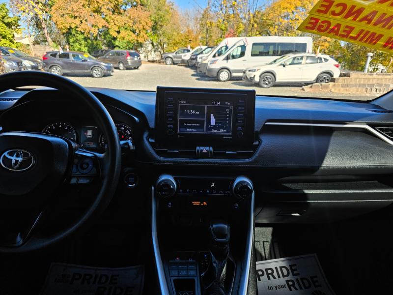 Toyota RAV4 XLE AWD 2021 Toyota RAV4 XLE AWD 2021