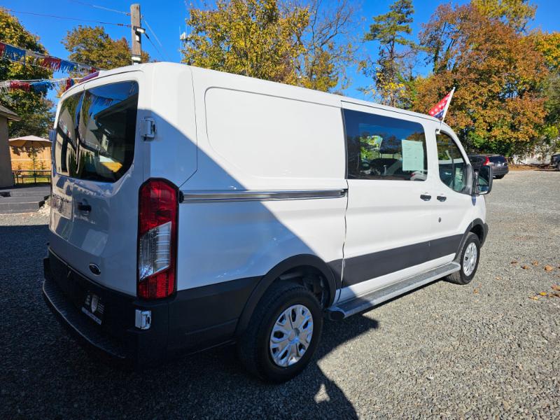 Ford Transit 250 Van Low Roof w/Sliding Pass. 130-in. WB 2019 Ford Transit 250 Van Low Roof w/Sliding Pass. 130-in. WB 2019