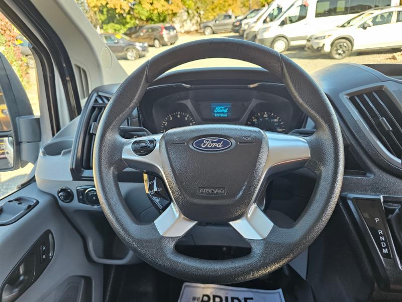 Ford Transit 250 Van Low Roof w/Sliding Pass. 130-in. WB 2019 Ford Transit 250 Van Low Roof w/Sliding Pass. 130-in. WB 2019