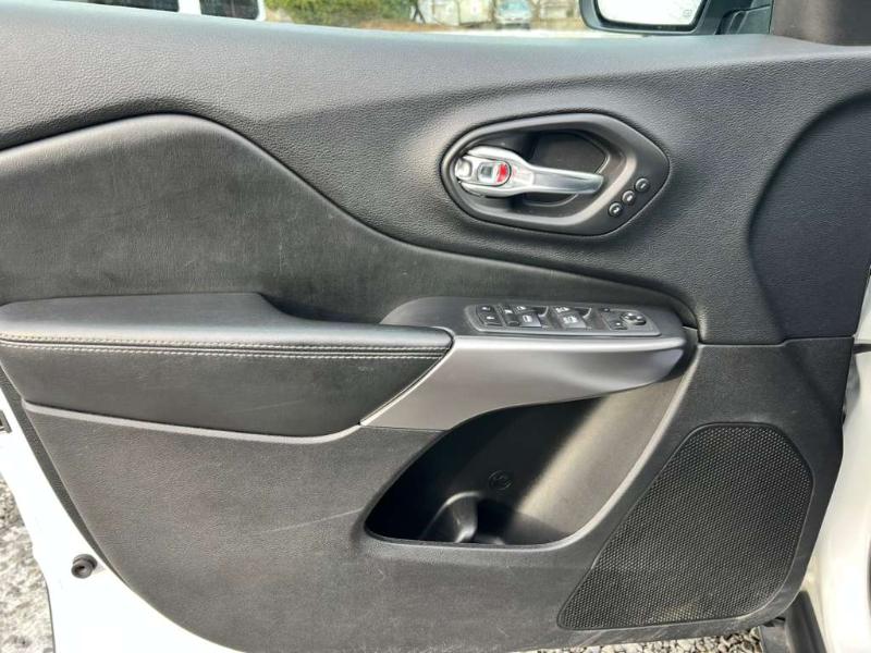 Jeep Cherokee Limited 4WD 2020