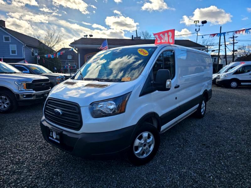 Ford Transit 250 Van Low Roof w/Sliding Pass. 130-in. WB 2018