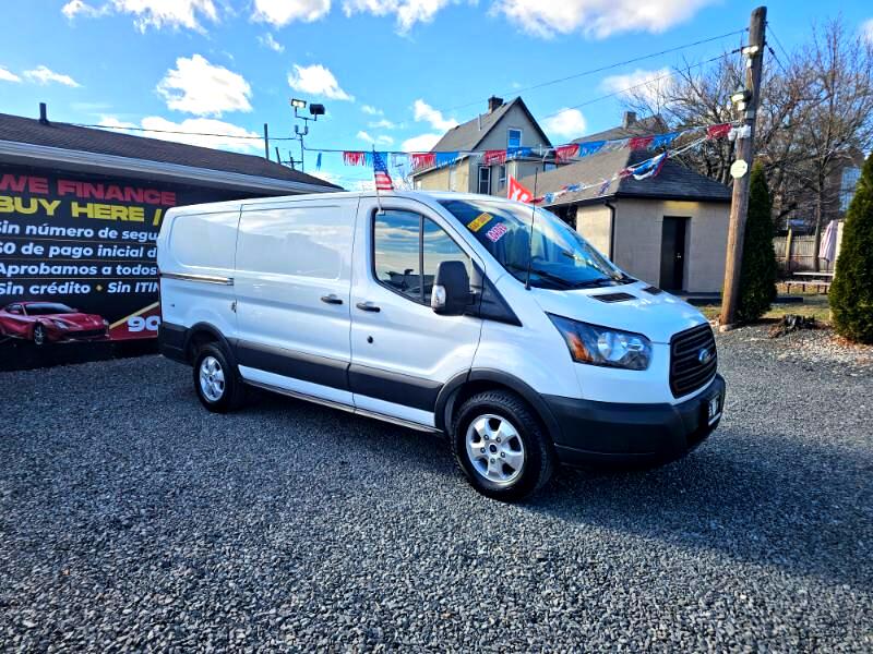 Ford Transit 250 Van Low Roof w/Sliding Pass. 130-in. WB 2018