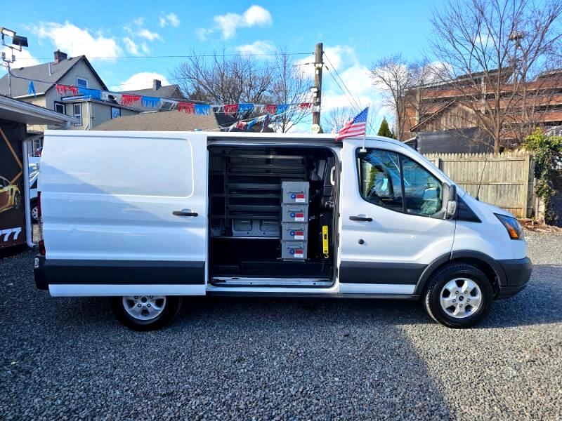 Ford Transit 250 Van Low Roof w/Sliding Pass. 130-in. WB 2018