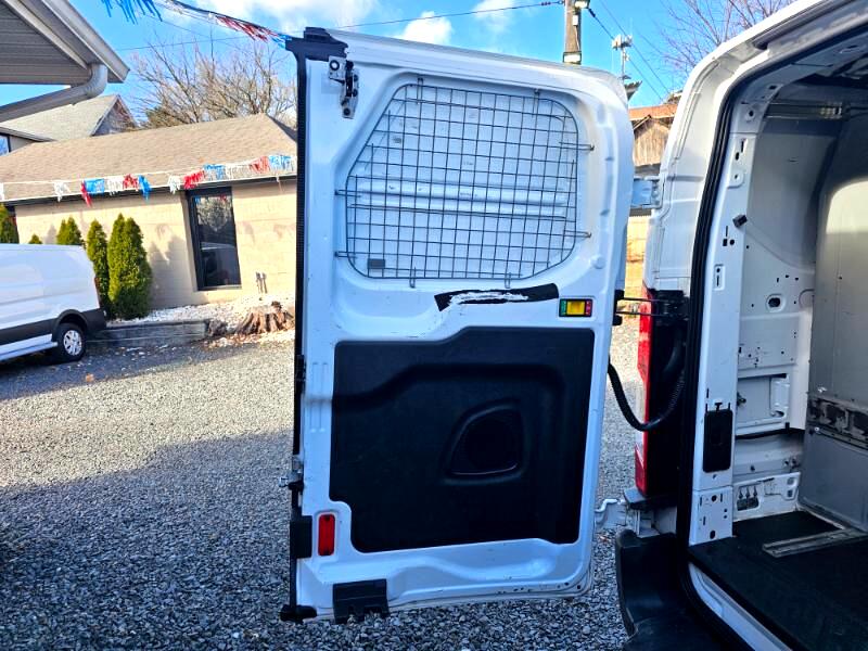 Ford Transit 250 Van Low Roof w/Sliding Pass. 130-in. WB 2018