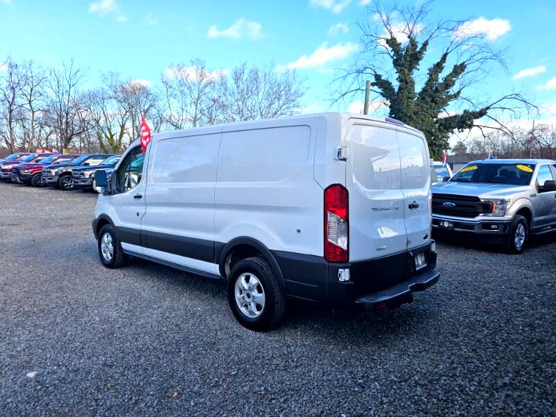 Ford Transit 250 Van Low Roof w/Sliding Pass. 130-in. WB 2018
