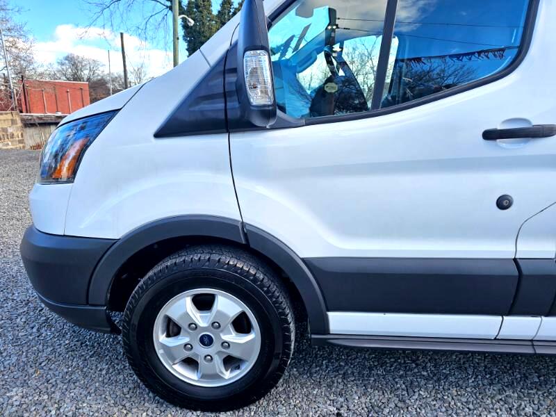 Ford Transit 250 Van Low Roof w/Sliding Pass. 130-in. WB 2018