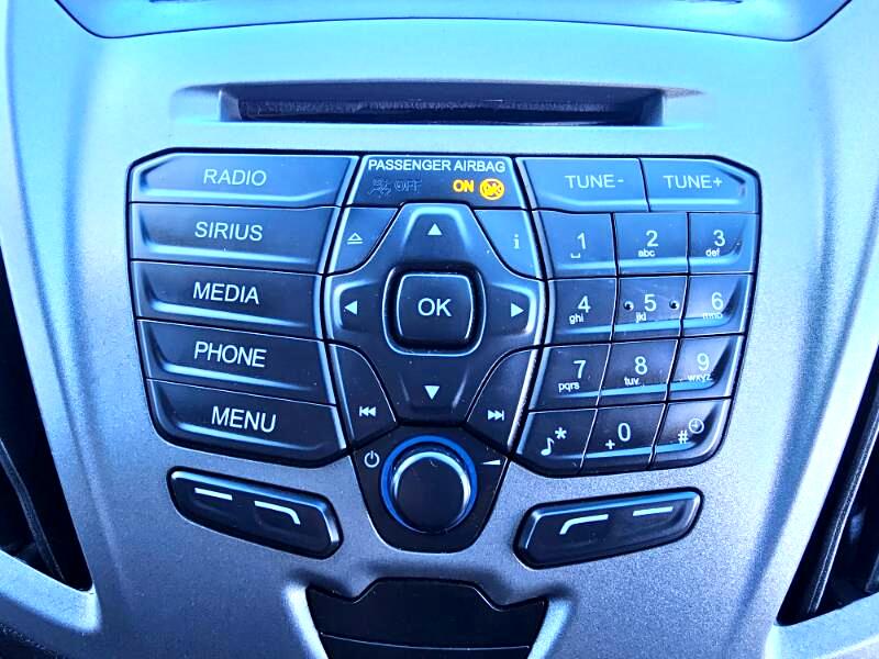 Ford Transit 250 Van Low Roof w/Sliding Pass. 130-in. WB 2018