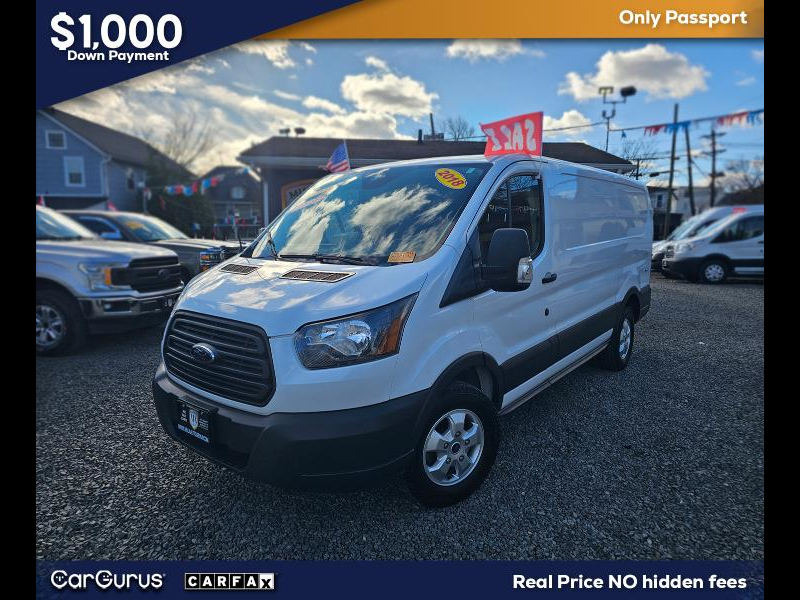 2018 Ford Transit 250 Van Low Roof w/Sliding Pass. 130-in. WB