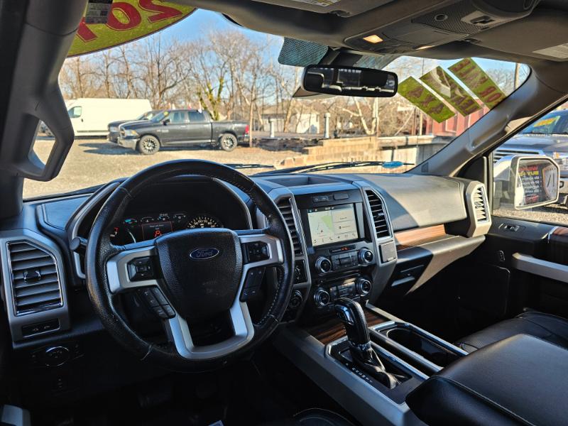 Ford F-150 Lariat SuperCrew 5.5-ft. Bed 4WD 2016