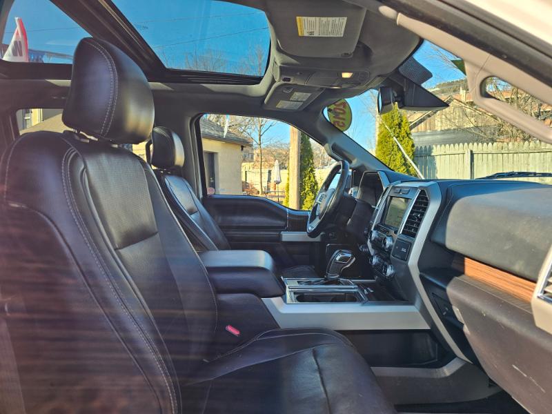 Ford F-150 Lariat SuperCrew 5.5-ft. Bed 4WD 2016