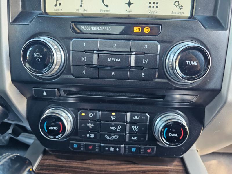 Ford F-150 Lariat SuperCrew 5.5-ft. Bed 4WD 2016