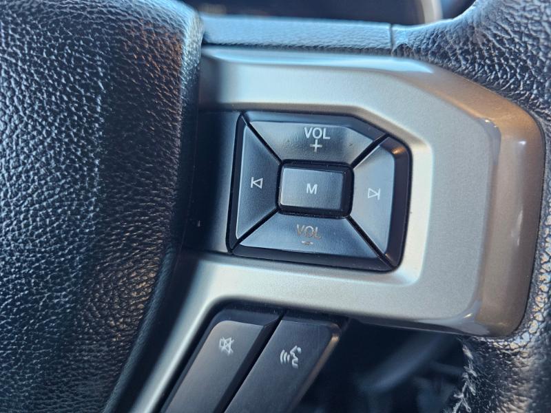 Ford F-150 Lariat SuperCrew 5.5-ft. Bed 4WD 2016