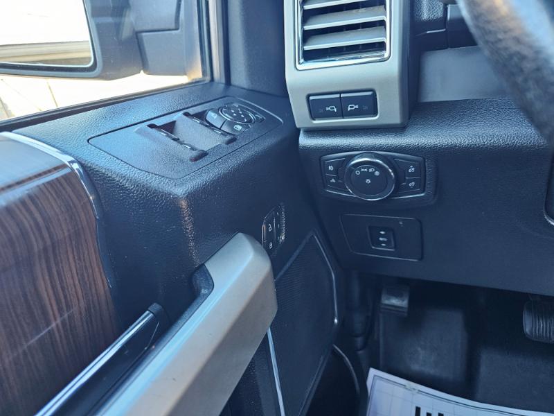 Ford F-150 Lariat SuperCrew 5.5-ft. Bed 4WD 2016