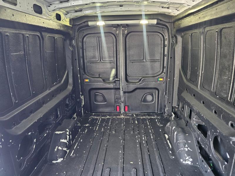 Ford Transit 250 Van Med. Roof w/Sliding Pass. 148-in. WB 2018