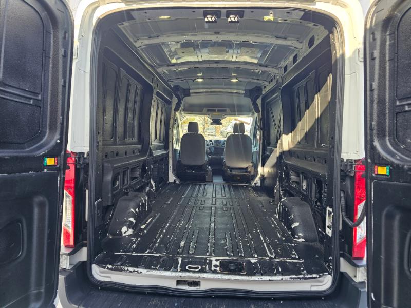 Ford Transit 250 Van Med. Roof w/Sliding Pass. 148-in. WB 2018