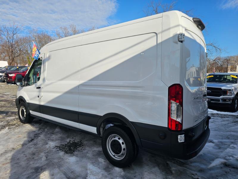 Ford Transit 250 Van Med. Roof w/Sliding Pass. 148-in. WB 2018