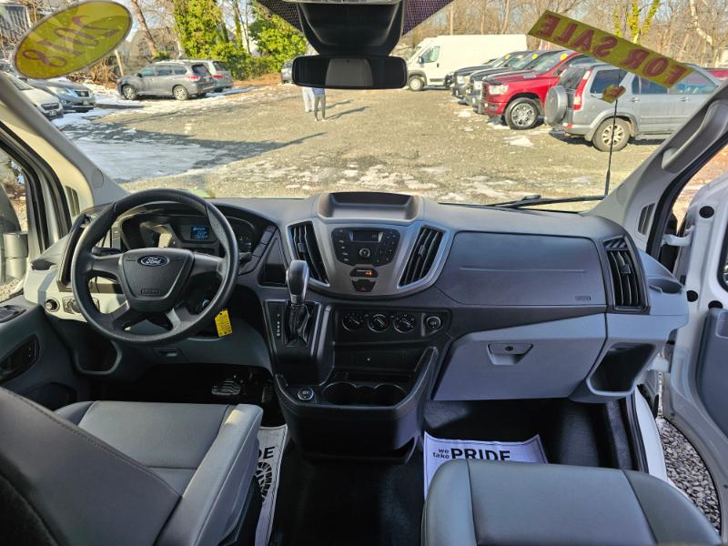 Ford Transit 250 Van Med. Roof w/Sliding Pass. 148-in. WB 2018
