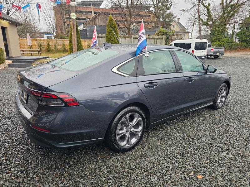 Honda Accord EX 2024